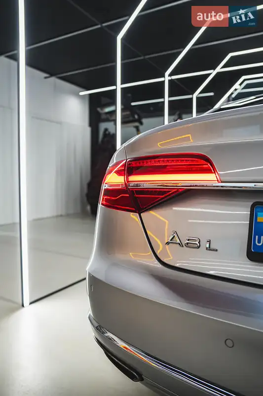 Audi A8 2014 VIN WAUZZZ4H8FN016019 фото оголошення 16 з 66