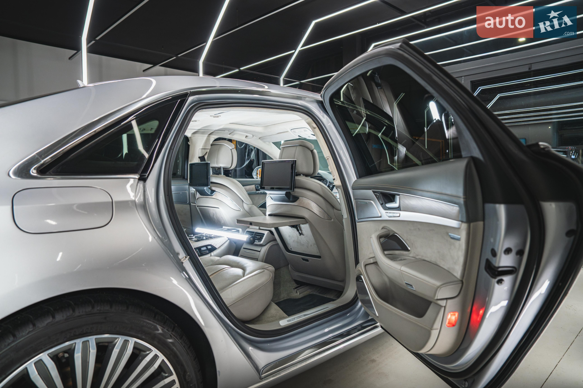 2014 Audi A8 - мініатюра 27