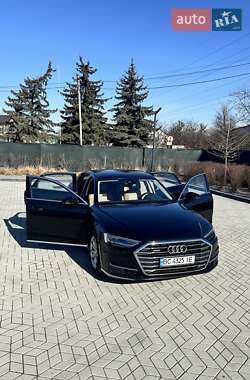 Седан Audi A8 2019 в 