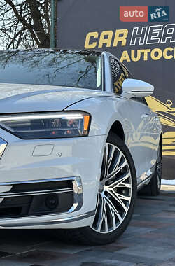 Седан Audi A8 2018 в 