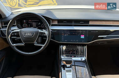 Седан Audi A8 2018 в 