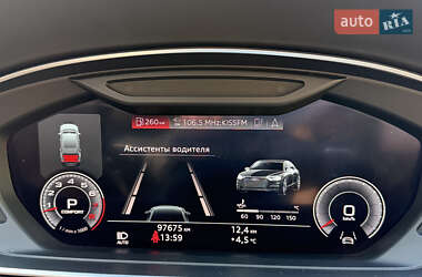 Седан Audi A8 2018 в 