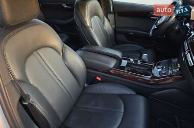 Седан Audi A8 2012 в Тернополе