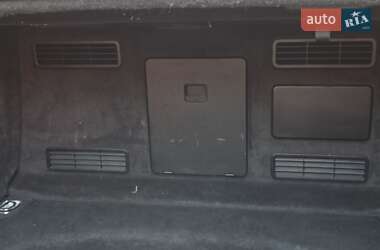 Седан Audi A8 2012 в Тернополе
