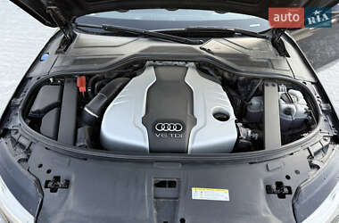Седан Audi A8 2014 в 