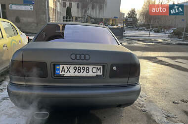 Седан Audi A8 1997 в 