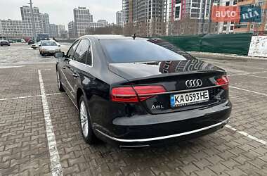 Седан Audi A8 2013 в 