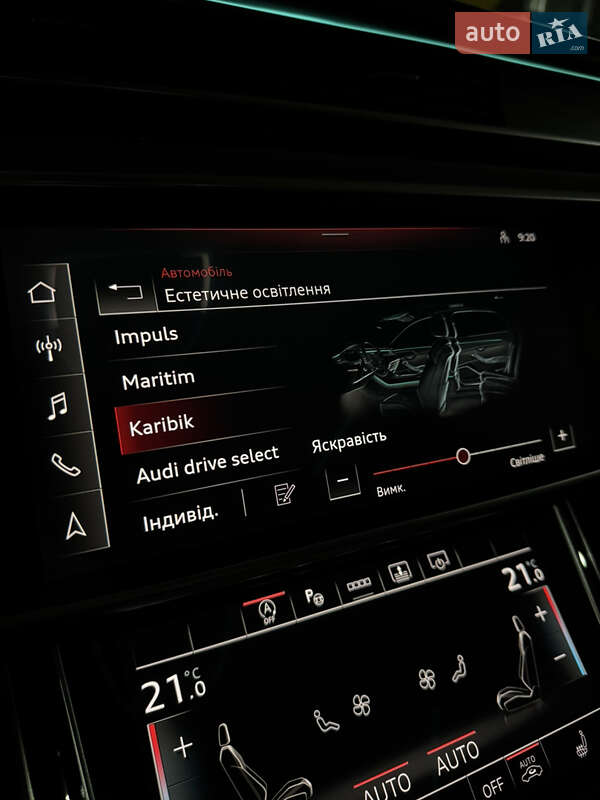 Седан Audi A8 2021 в Киеве