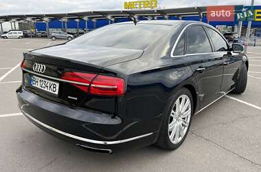 Седан Audi A8 2014 в Виннице