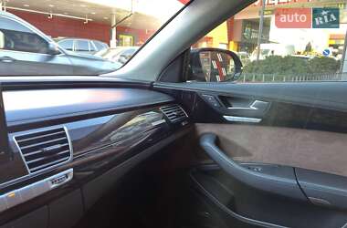 Седан Audi A8 2012 в 