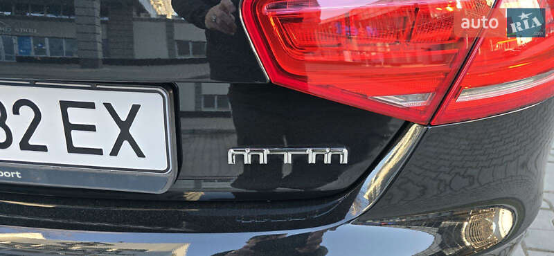Седан Audi A8 2010 в Черновцах
