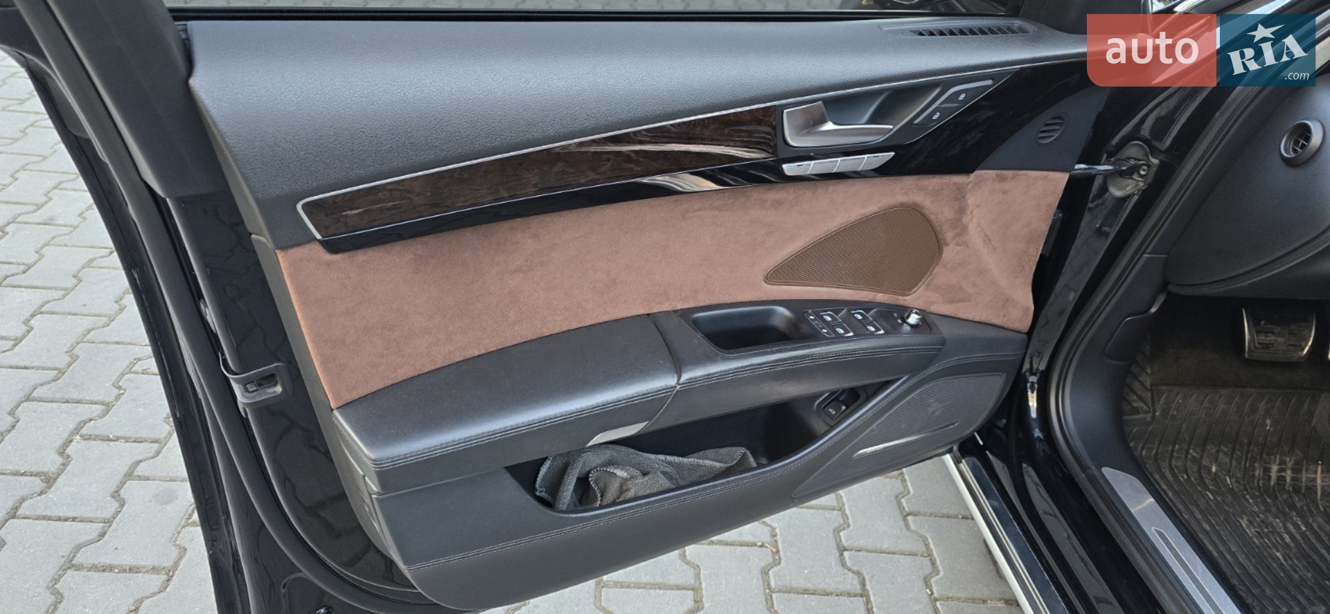 2010 Audi A8 - мініатюра 22