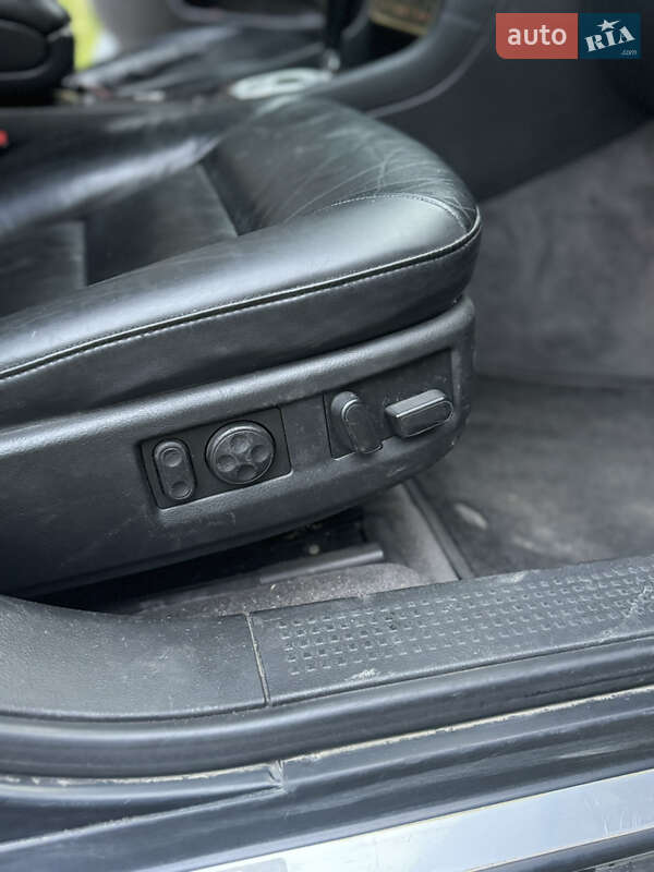 Седан Audi A8 2000 в Сумах