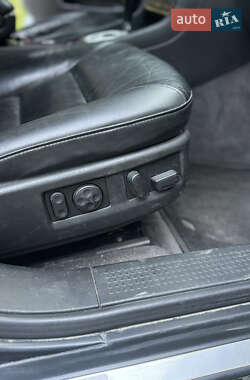 Седан Audi A8 2000 в 