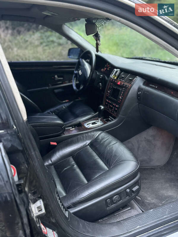 Седан Audi A8 2000 в Сумах