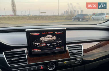 Седан Audi A8 2012 в 