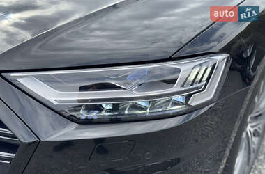 Седан Audi A8 2018 в 