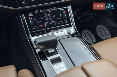 Седан Audi A8 2018 в 