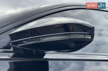Седан Audi A8 2018 в 