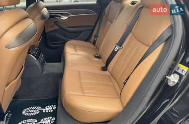 Седан Audi A8 2018 в 