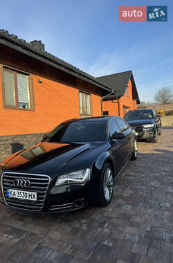 Седан Audi A8 2012 в 