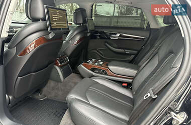 Седан Audi A8 2012 в 