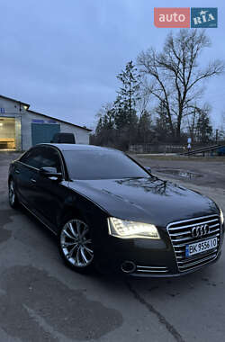Седан Audi A8 2012 в 