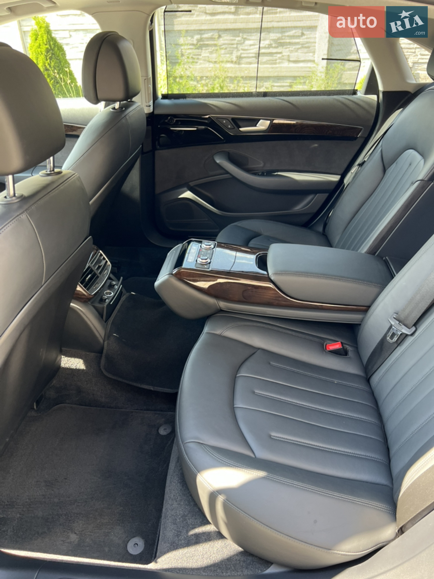 2012 Audi A8 - мініатюра 16