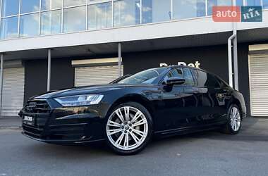 Седан Audi A8 2021 в 