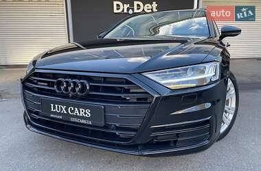 Седан Audi A8 2021 в 
