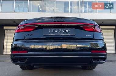 Седан Audi A8 2021 в 