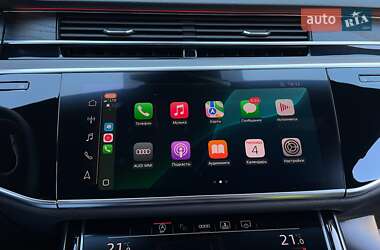 Седан Audi A8 2021 в Киеве