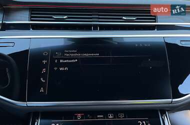 Седан Audi A8 2021 в 