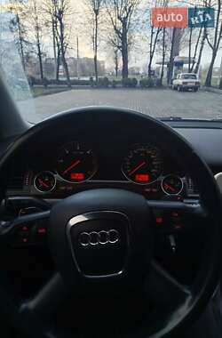 Седан Audi A8 2006 в 