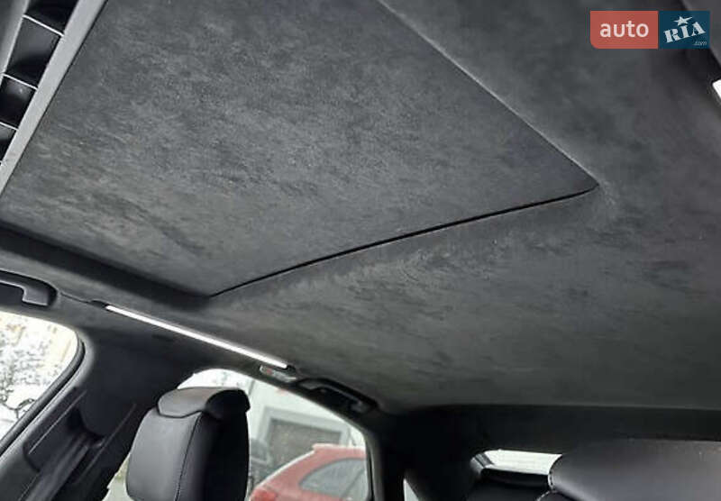 Седан Audi A8 2014 в Одессе
