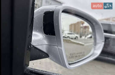 Седан Audi A8 2014 в 