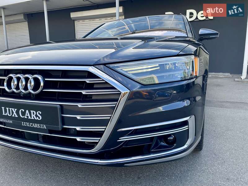 Седан Audi A8 2019 в Києві