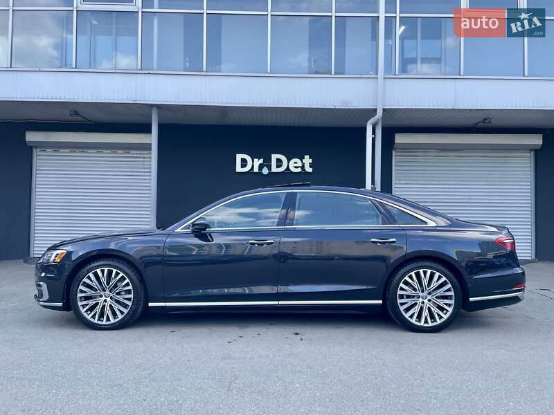 Седан Audi A8 2019 в Києві