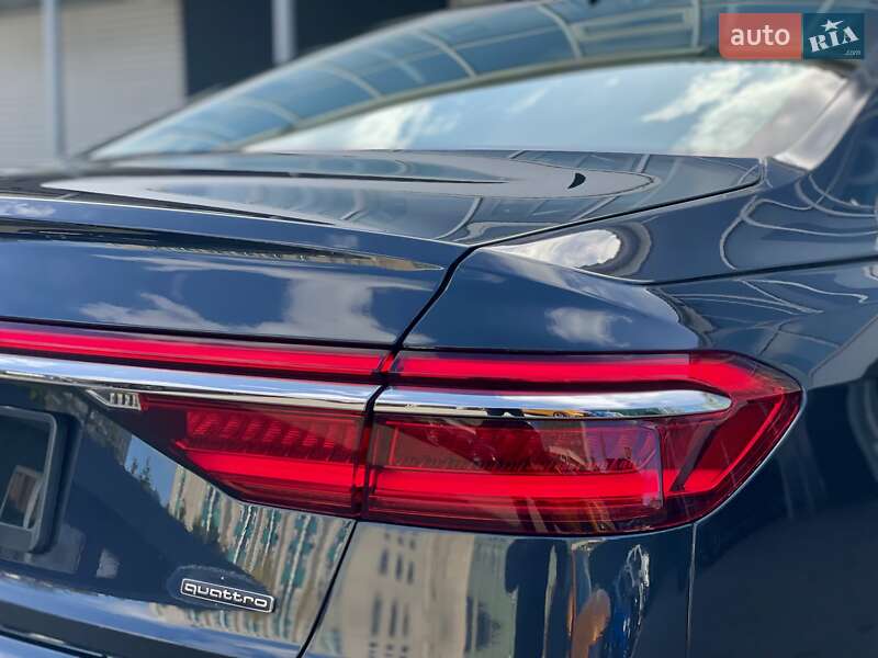 Седан Audi A8 2019 в Киеве фото 35 Седан Audi A8 2019 в Киеве