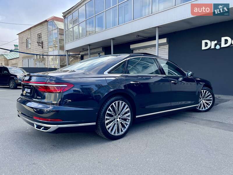 Седан Audi A8 2019 в Києві