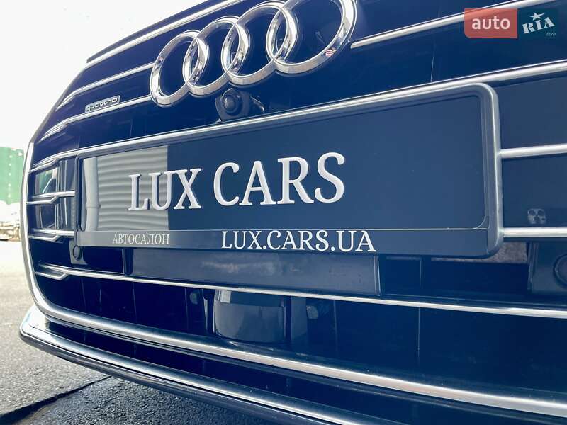 Седан Audi A8 2019 в Києві