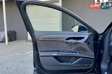 Седан Audi A8 2019 в Києві