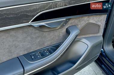 Седан Audi A8 2019 в Києві