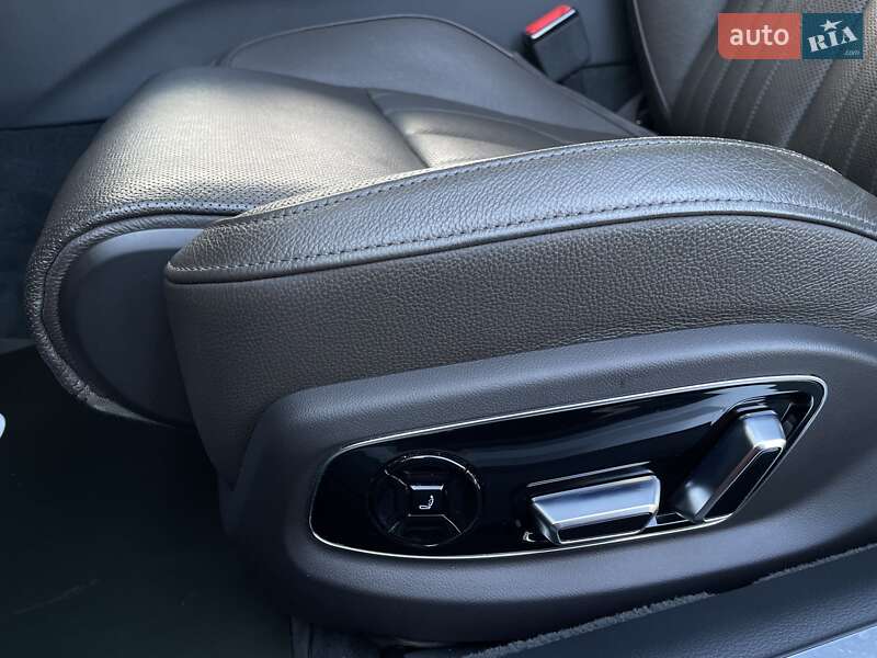 Седан Audi A8 2019 в Києві