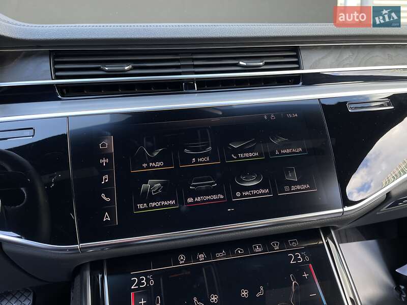 Седан Audi A8 2019 в Києві