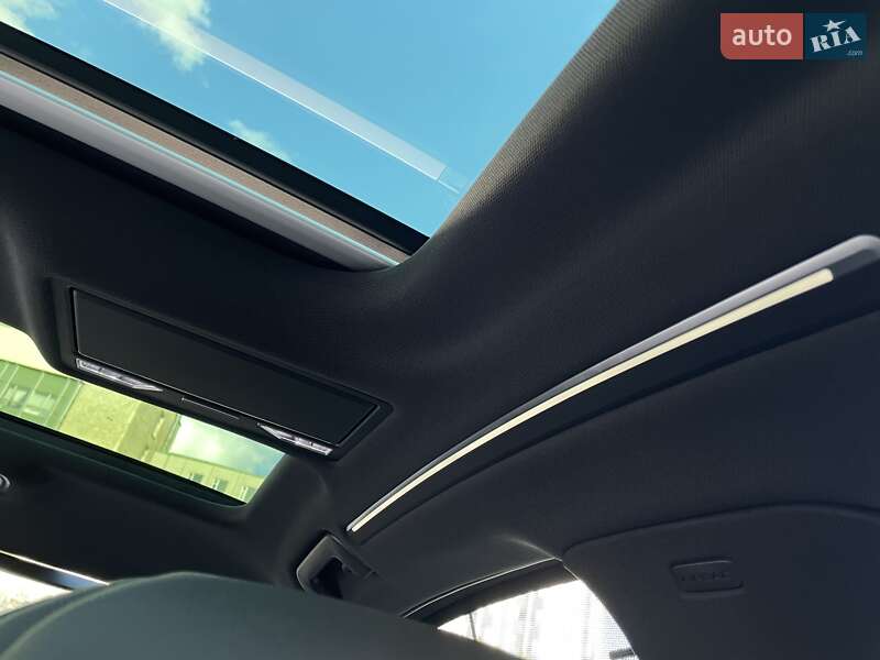 Седан Audi A8 2019 в Києві