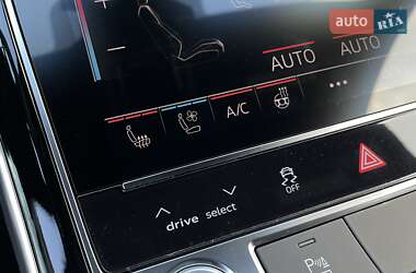 Седан Audi A8 2019 в Києві