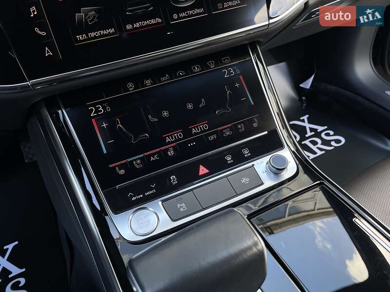 Седан Audi A8 2019 в Києві