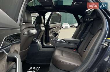 Седан Audi A8 2019 в Києві