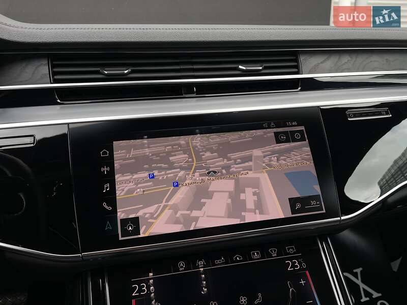 Седан Audi A8 2019 в Києві